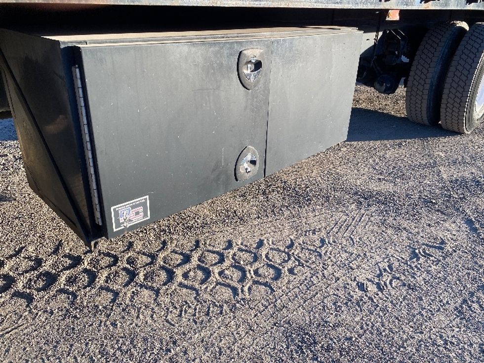 Flatbed Truck-Light and Medium Duty Trucks-International-2019-MV607-Apopka-FL-271,825\n\t\tmiles-$ 20,000 - Image 5