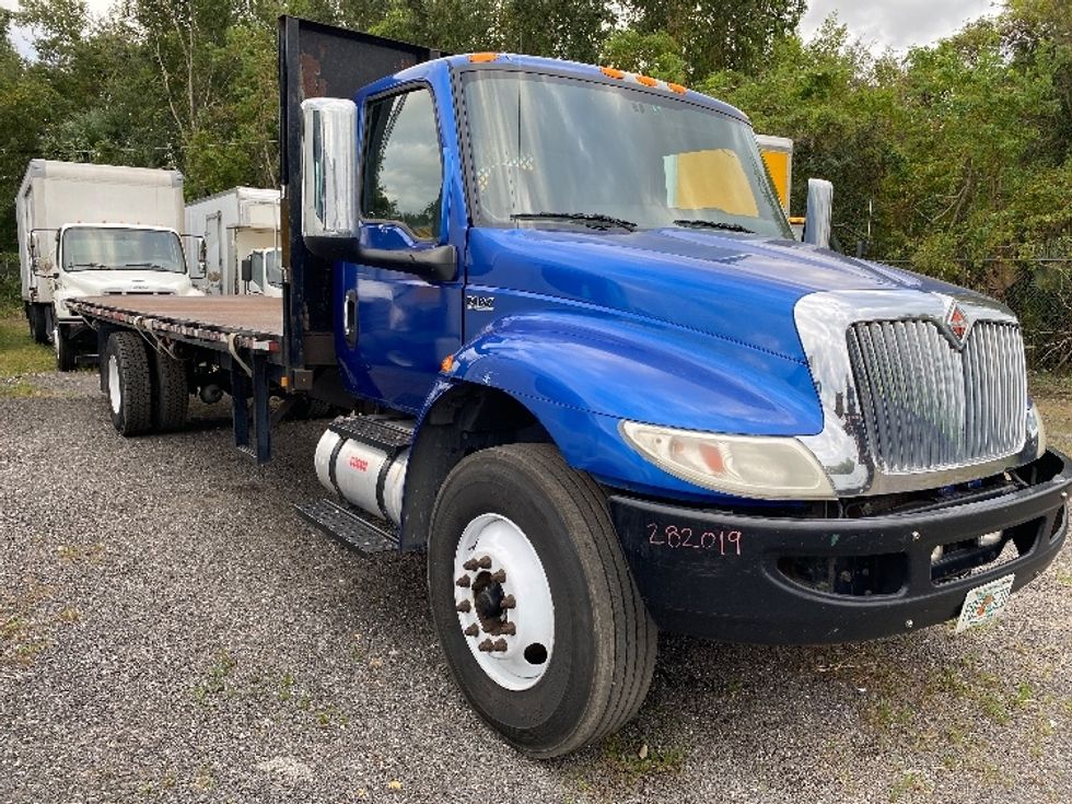 Flatbed Truck-Light and Medium Duty Trucks-International-2019-MV607-Apopka-FL-276,549\n\t\tmiles-$ 20,000 - Image 1