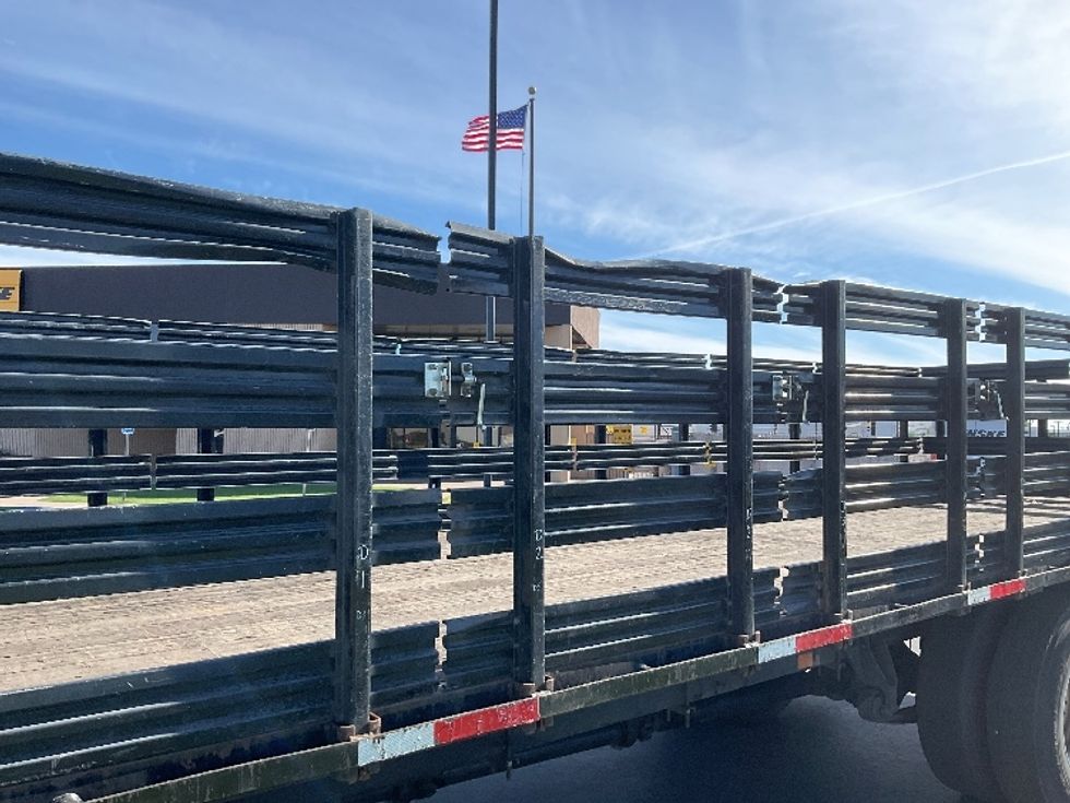 Flatbed Truck-Light and Medium Duty Trucks-International-2019-MV607-Fontana-CA-150,380\n\t\tmiles-$ 40,000 - Image 24