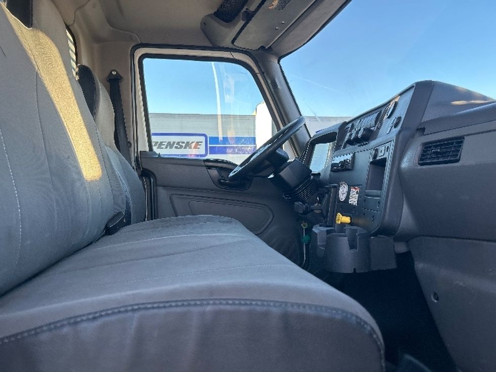 Flatbed Truck-Light and Medium Duty Trucks-International-2019-MV607-Houston-TX-189,620\n\t\tmiles-$ 35,750 - Image 18