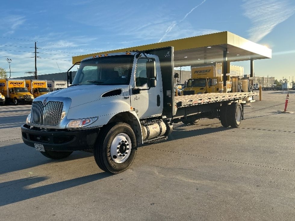 Flatbed Truck-Light and Medium Duty Trucks-International-2019-MV607-Houston-TX-189,620\n\t\tmiles-$ 35,750 - Image 3