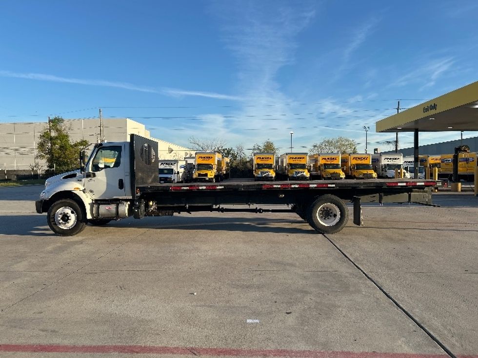 Flatbed Truck-Light and Medium Duty Trucks-International-2019-MV607-Houston-TX-189,620\n\t\tmiles-$ 35,750 - Image 4