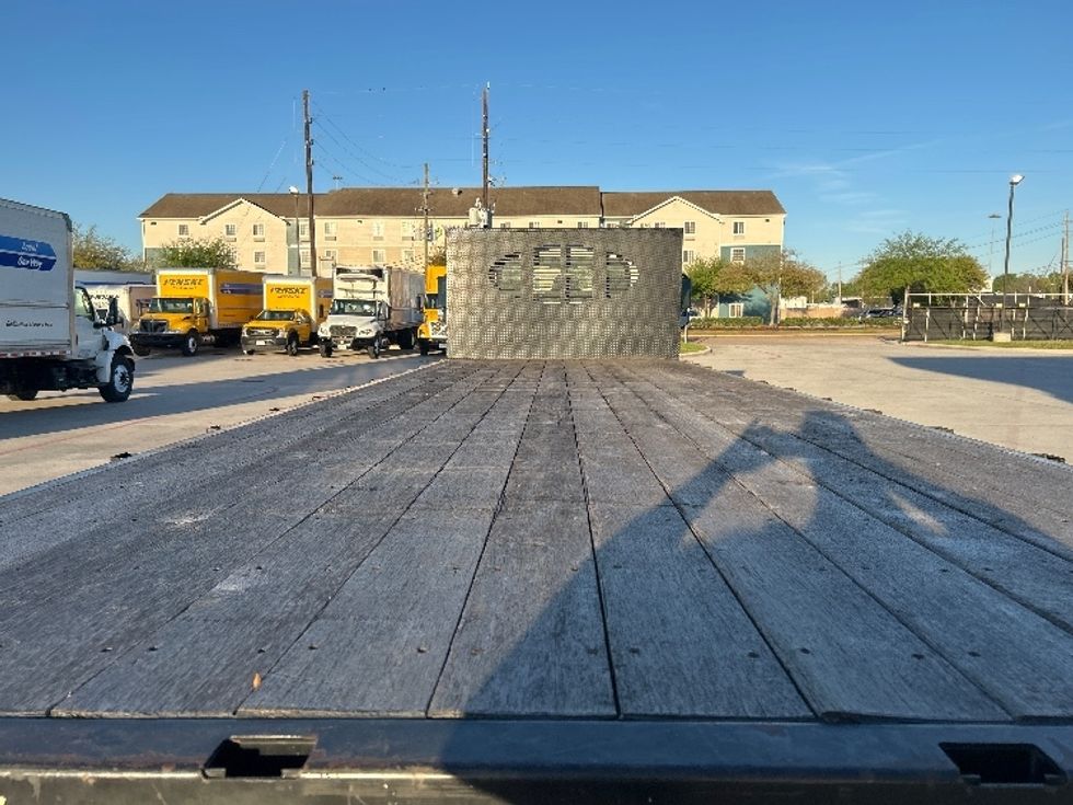 Flatbed Truck-Light and Medium Duty Trucks-International-2019-MV607-Houston-TX-189,620\n\t\tmiles-$ 35,750 - Image 8