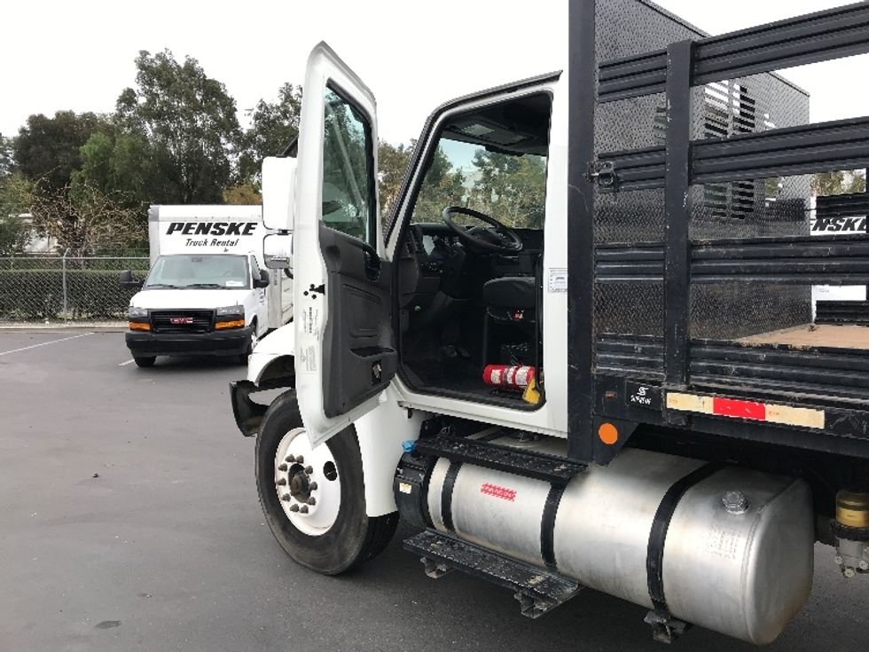Flatbed Truck-Light and Medium Duty Trucks-International-2019-MV607-Jurupa Valley-CA-130,172\n\t\tmiles-$ 49,750 - Image 16