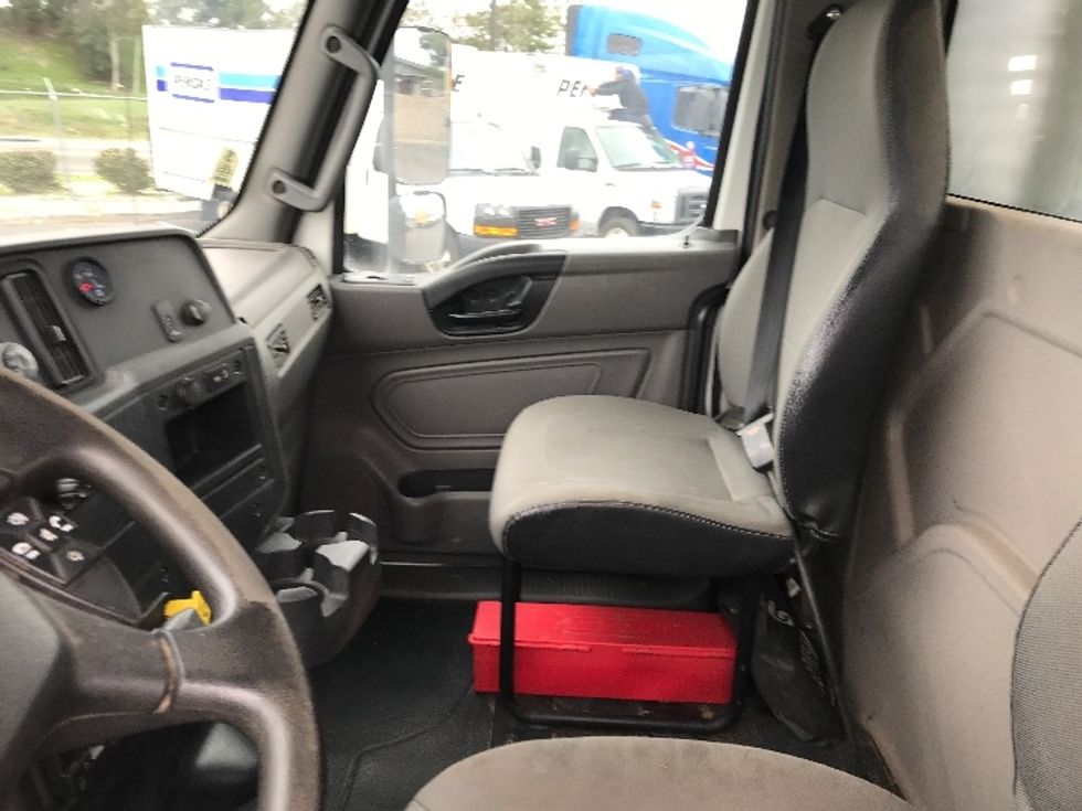 Flatbed Truck-Light and Medium Duty Trucks-International-2019-MV607-Jurupa Valley-CA-130,172\n\t\tmiles-$ 49,750 - Image 19