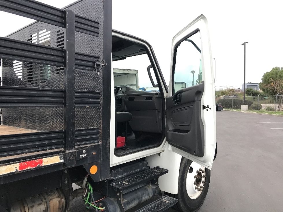 Flatbed Truck-Light and Medium Duty Trucks-International-2019-MV607-Jurupa Valley-CA-130,172\n\t\tmiles-$ 49,750 - Image 20