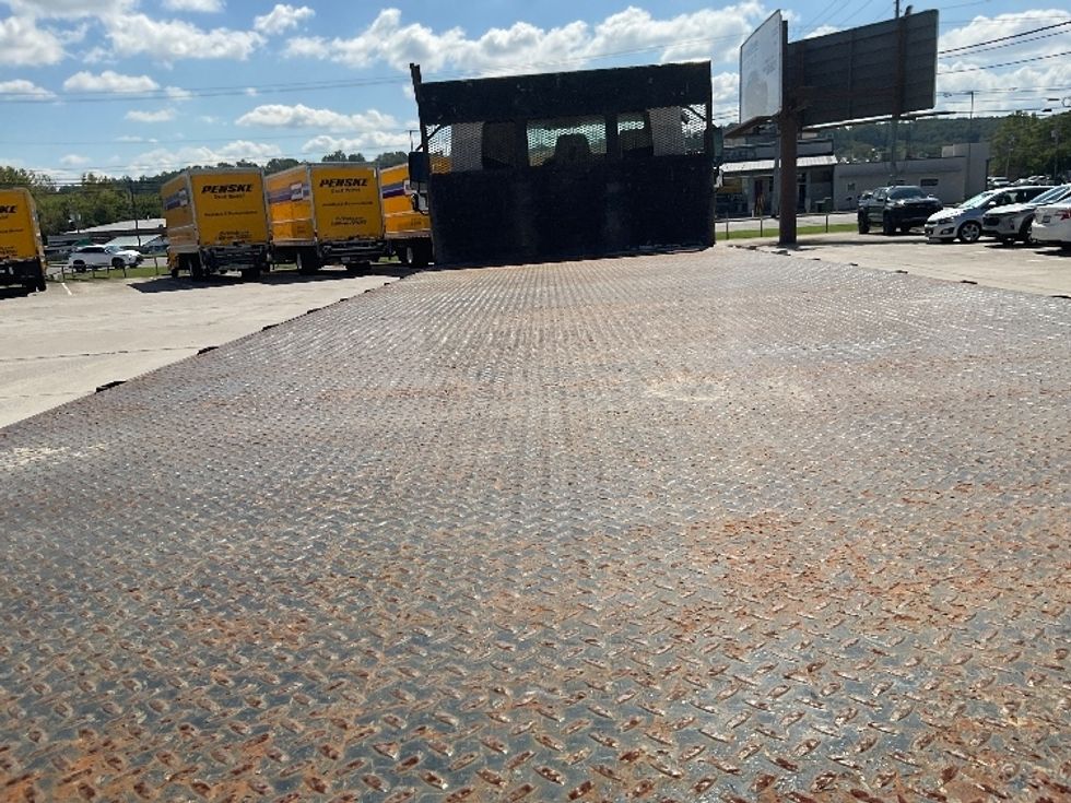 Flatbed Truck-Light and Medium Duty Trucks-International-2019-MV607-Knoxville-TN-191,994\n\t\tmiles-$ 57,250 - Image 10