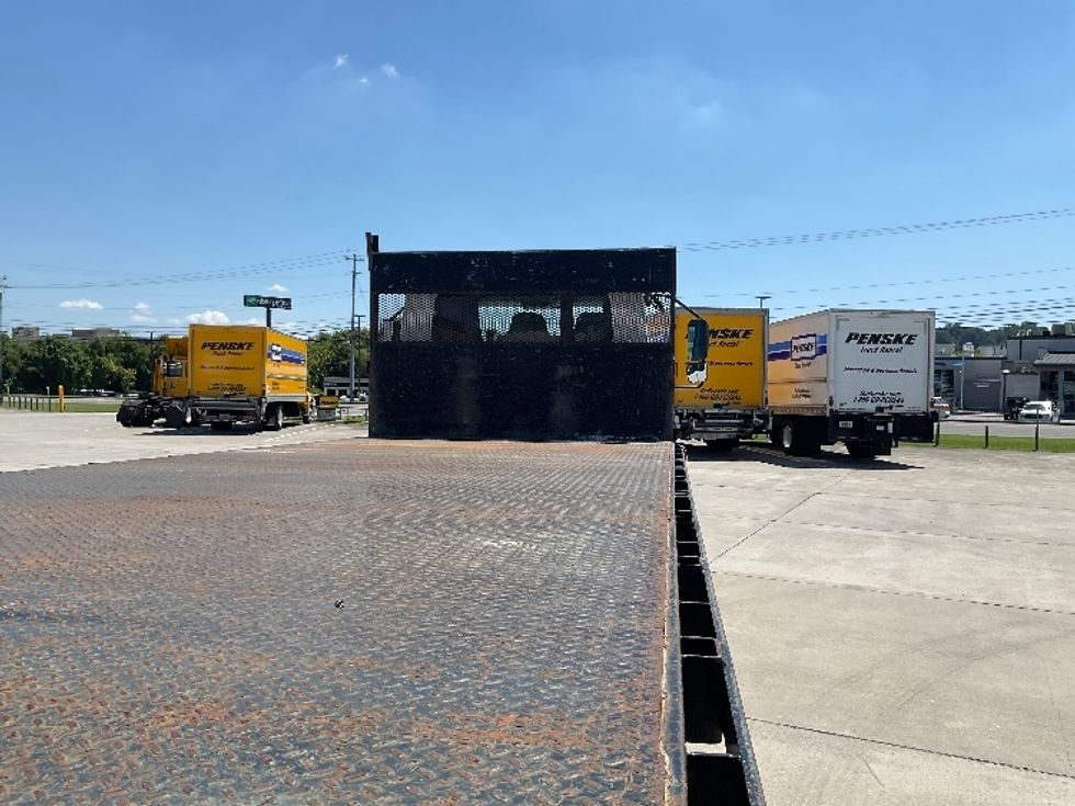 Flatbed Truck-Light and Medium Duty Trucks-International-2019-MV607-Knoxville-TN-191,994\n\t\tmiles-$ 57,250 - Image 12