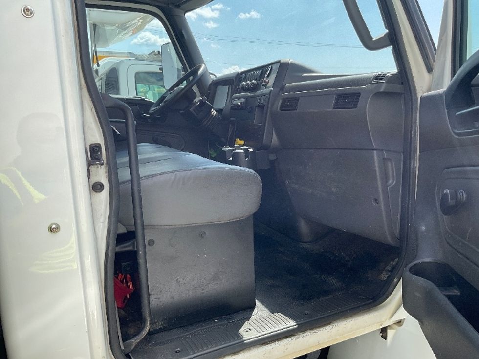 Flatbed Truck-Light and Medium Duty Trucks-International-2019-MV607-Knoxville-TN-191,994\n\t\tmiles-$ 57,250 - Image 21