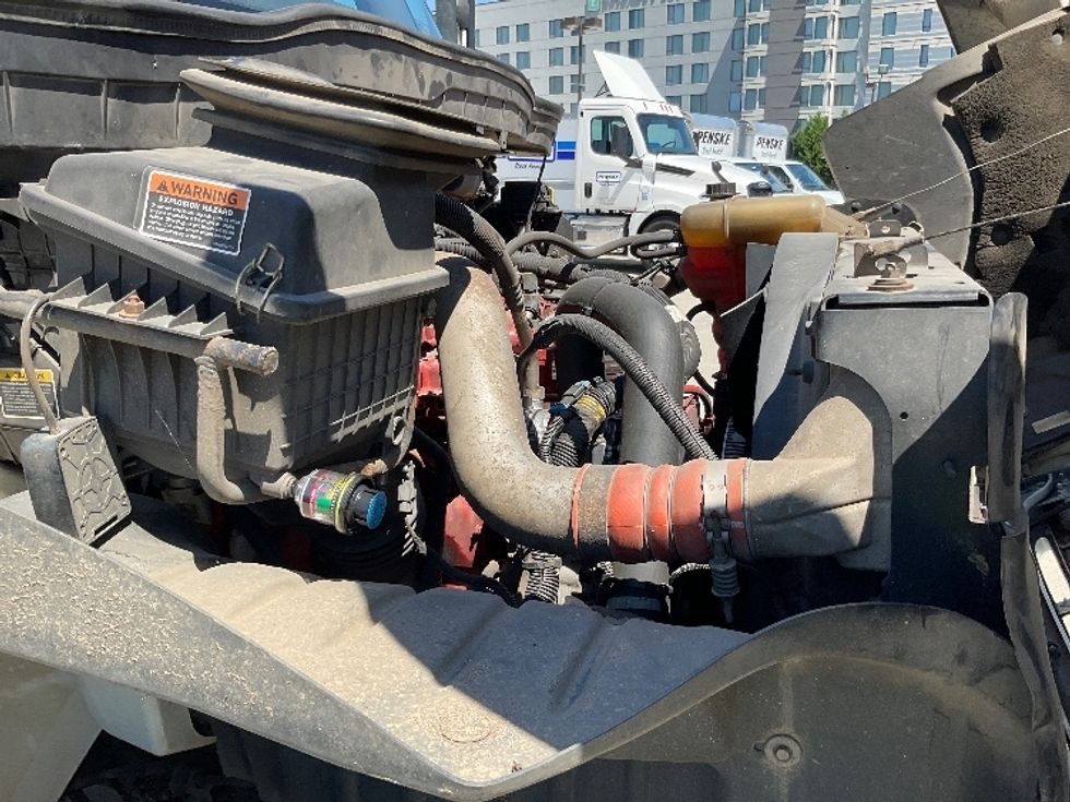 Flatbed Truck-Light and Medium Duty Trucks-International-2019-MV607-Knoxville-TN-191,994\n\t\tmiles-$ 57,250 - Image 24