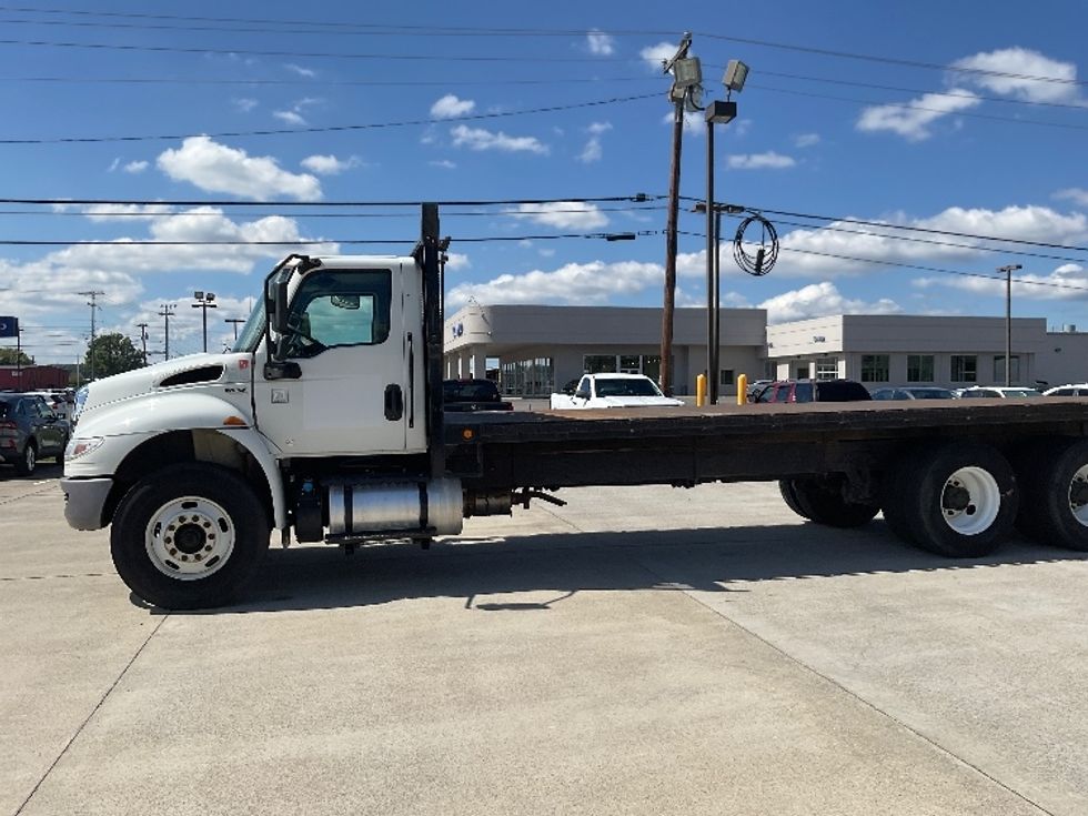 Flatbed Truck-Light and Medium Duty Trucks-International-2019-MV607-Knoxville-TN-191,994\n\t\tmiles-$ 57,250 - Image 4