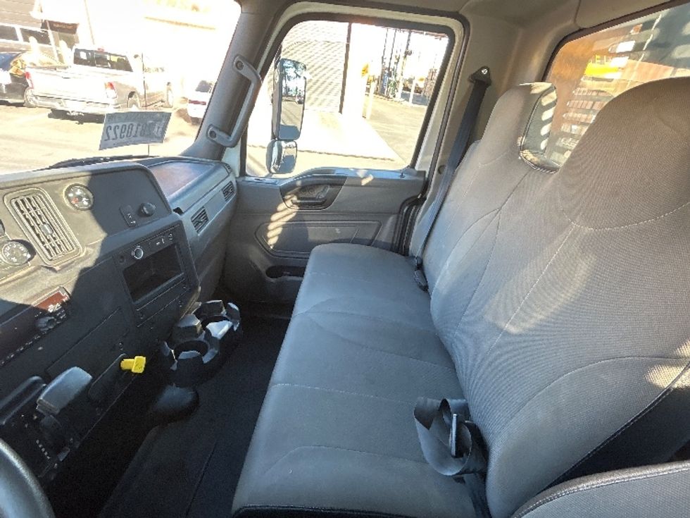 Flatbed Truck-Light and Medium Duty Trucks-International-2019-MV607-Portland-OR-125,453\n\t\tmiles-$ 42,500 - Image 19