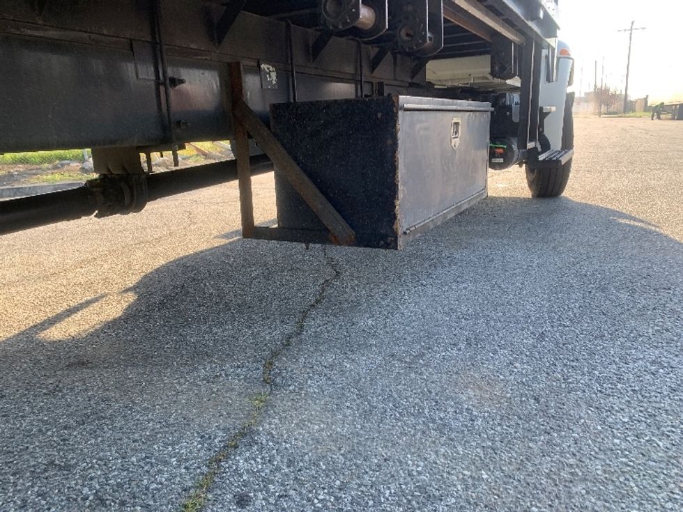Flatbed Truck-Light and Medium Duty Trucks-International-2019-MV607-Torrance-CA-65,168\n\t\tmiles-$ 47,750 - Image 12