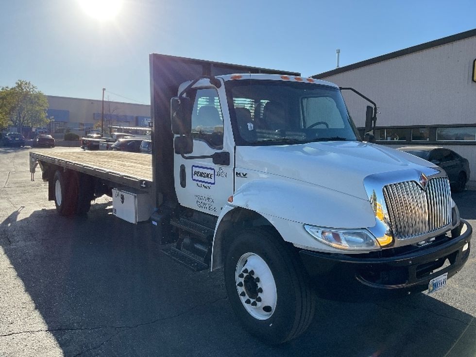 Flatbed Truck-Light and Medium Duty Trucks-International-2020-MV607-Albuquerque-NM-79,741\n\t\tmiles-$ 70,250 - Image 1
