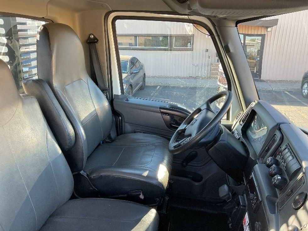 Flatbed Truck-Light and Medium Duty Trucks-International-2020-MV607-Albuquerque-NM-79,741\n\t\tmiles-$ 70,250 - Image 18