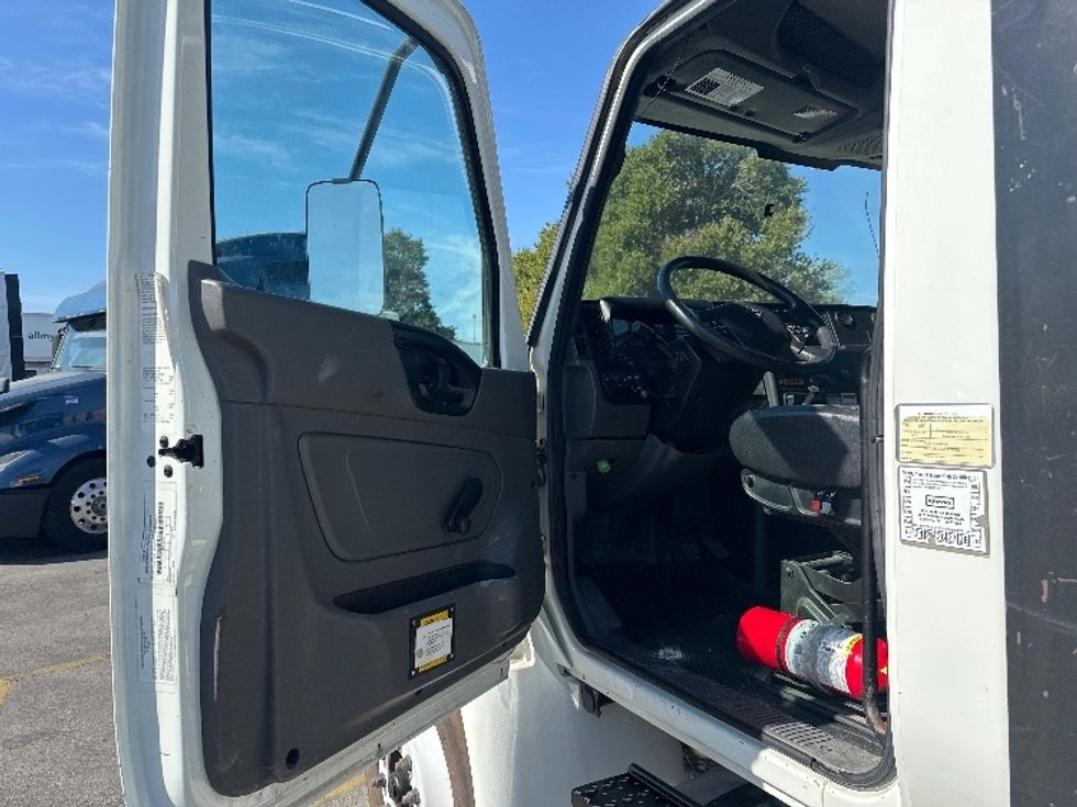 Flatbed Truck-Light and Medium Duty Trucks-International-2020-MV607-Austin-TX-150,325\n\t\tmiles-$ 47,750 - Image 16