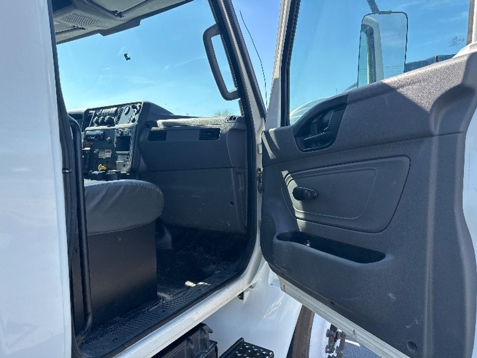 Flatbed Truck-Light and Medium Duty Trucks-International-2020-MV607-Austin-TX-150,325\n\t\tmiles-$ 47,750 - Image 20