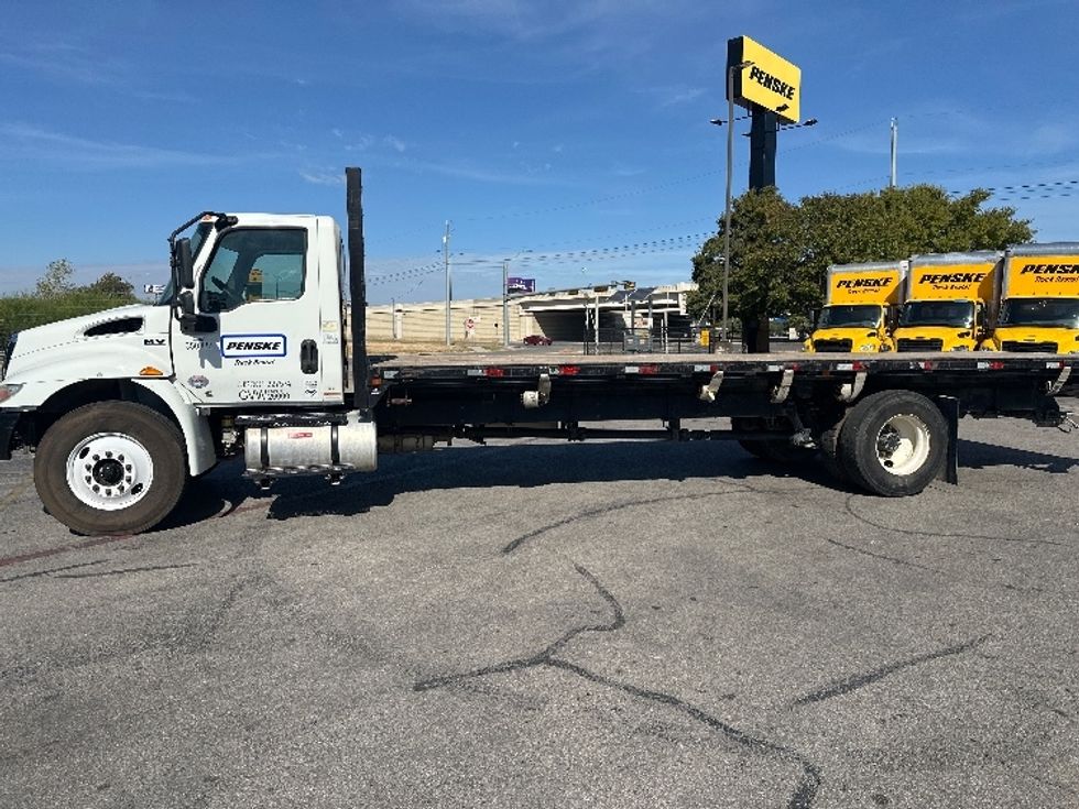 Flatbed Truck-Light and Medium Duty Trucks-International-2020-MV607-Austin-TX-150,325\n\t\tmiles-$ 47,750 - Image 4