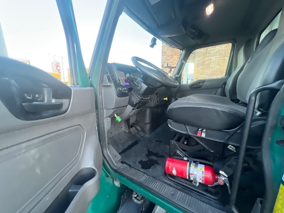 Flatbed Truck-Light and Medium Duty Trucks-International-2020-MV607-Baltimore-MD-312,980\n\t\tmiles-$ 37,750 - Image 16