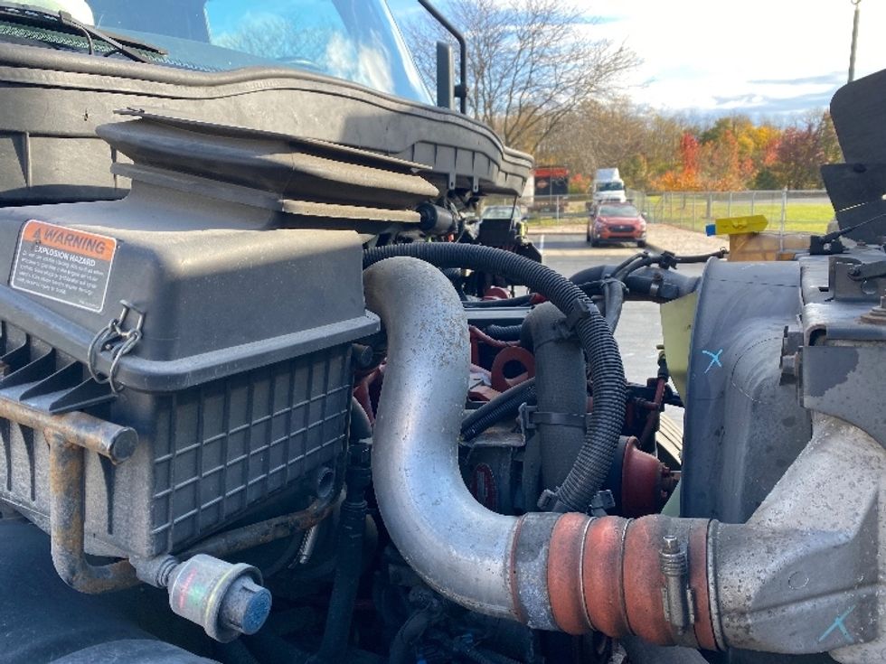 Flatbed Truck-Light and Medium Duty Trucks-International-2020-MV607-Cleona-PA-254,865\n\t\tmiles-$ 28,000 - Image 23