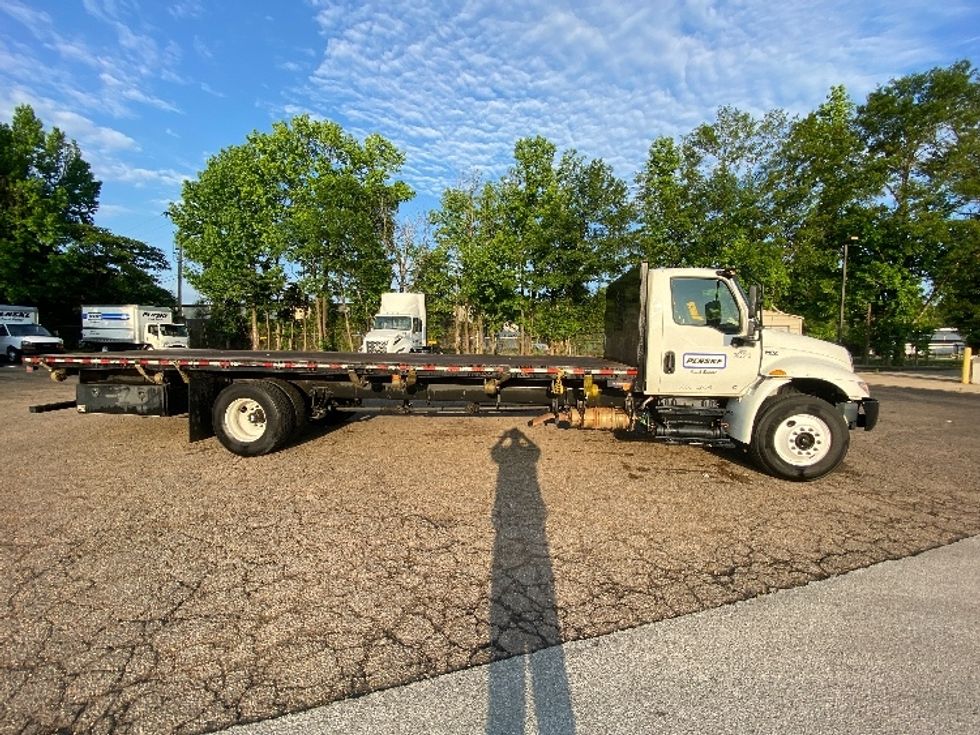 Flatbed Truck-Light and Medium Duty Trucks-International-2020-MV607-Cleveland-TN-185,215\n\t\tmiles-$ 60,000 - Image 11