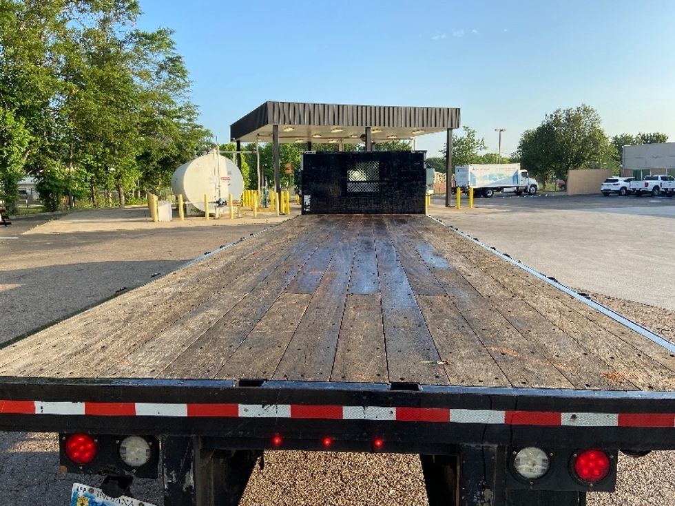 Flatbed Truck-Light and Medium Duty Trucks-International-2020-MV607-Cleveland-TN-185,215\n\t\tmiles-$ 60,000 - Image 8