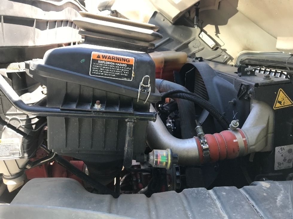 Flatbed Truck-Light and Medium Duty Trucks-International-2020-MV607-Conover-NC-279,188\n\t\tmiles-$ 47,250 - Image 17