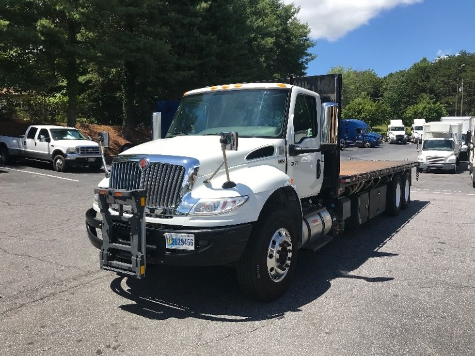 Flatbed Truck-Light and Medium Duty Trucks-International-2020-MV607-Conover-NC-279,188\n\t\tmiles-$ 47,250 - Image 3