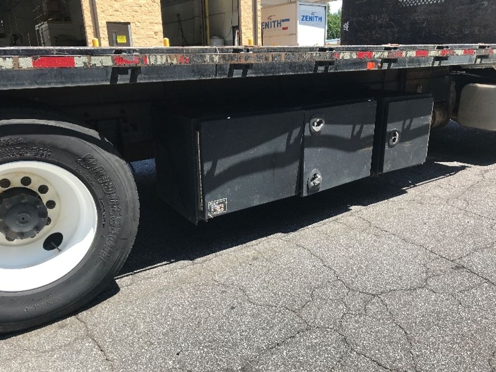 Flatbed Truck-Light and Medium Duty Trucks-International-2020-MV607-Conover-NC-279,188\n\t\tmiles-$ 47,250 - Image 9