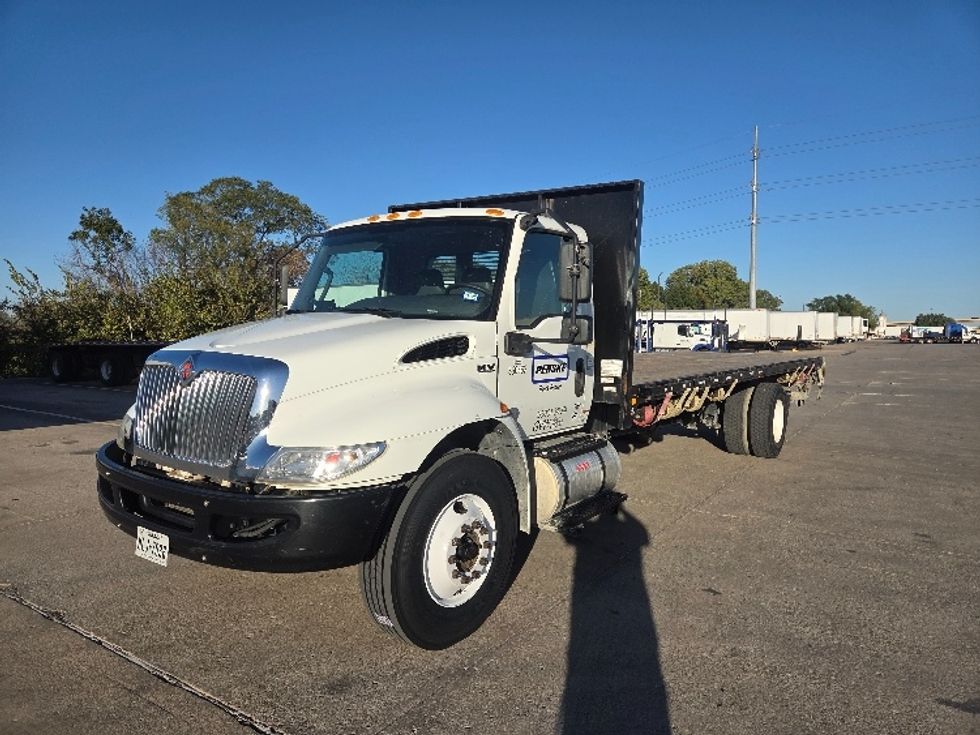 Flatbed Truck-Light and Medium Duty Trucks-International-2020-MV607-Dallas-TX-162,541\n\t\tmiles-$ 44,500 - Image 3
