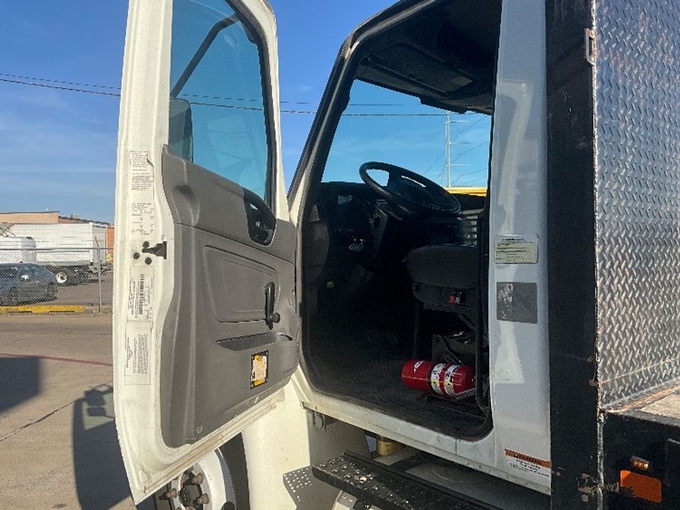 Flatbed Truck-Light and Medium Duty Trucks-International-2020-MV607-Dallas-TX-73,427\n\t\tmiles-$ 53,250 - Image 16