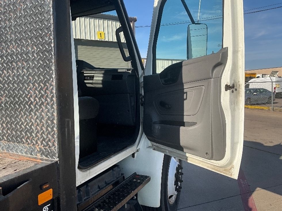 Flatbed Truck-Light and Medium Duty Trucks-International-2020-MV607-Dallas-TX-73,427\n\t\tmiles-$ 53,250 - Image 20