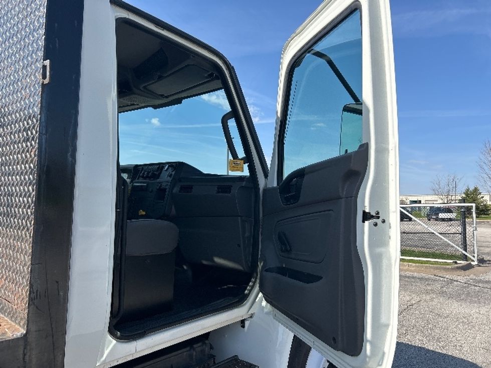 Flatbed Truck-Light and Medium Duty Trucks-International-2020-MV607-Davenport-IA-77,903\n\t\tmiles-$ 52,750 - Image 18