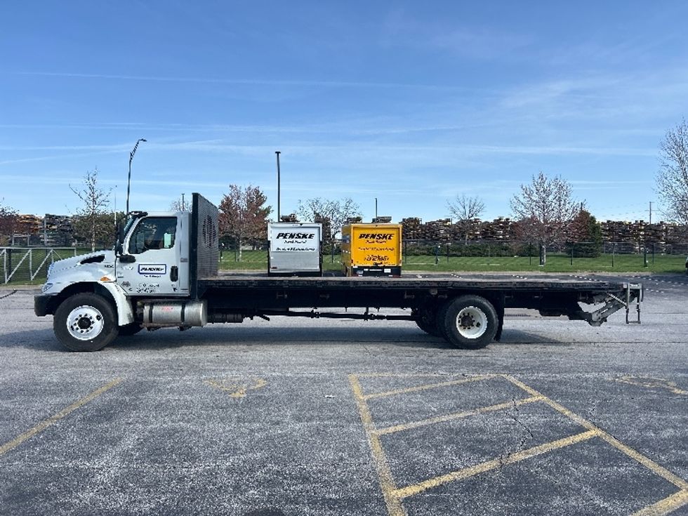 Flatbed Truck-Light and Medium Duty Trucks-International-2020-MV607-Davenport-IA-77,903\n\t\tmiles-$ 52,750 - Image 4