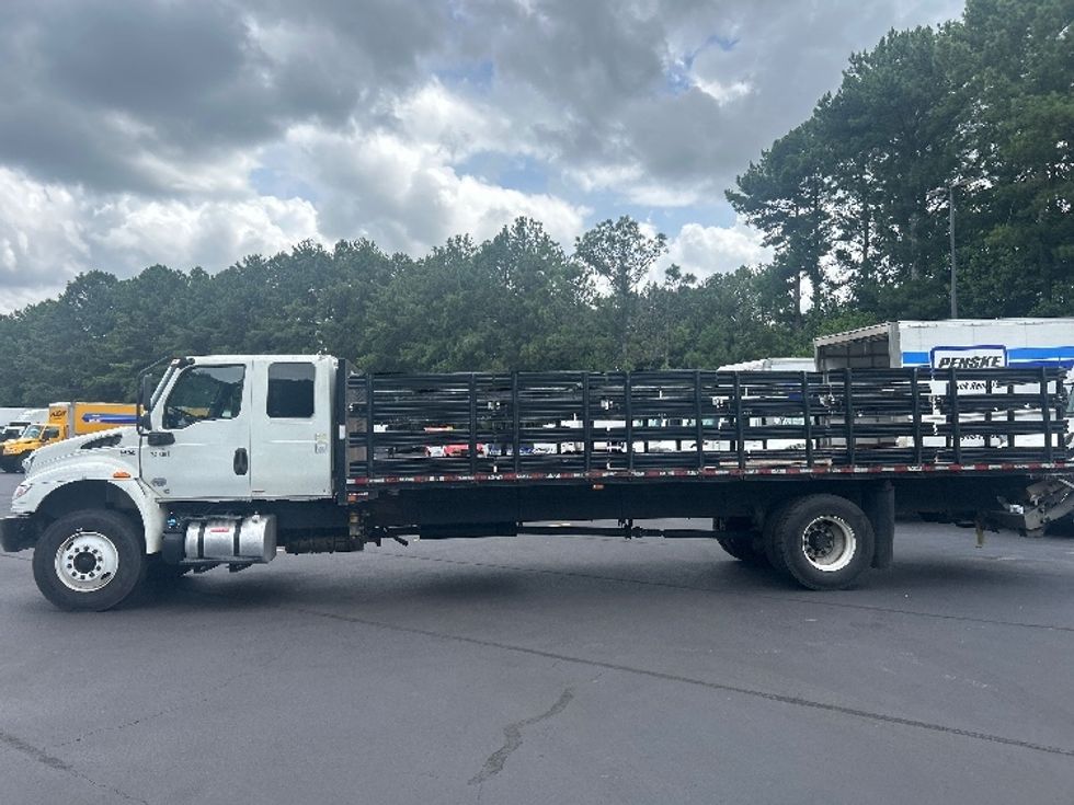 Flatbed Truck-Light and Medium Duty Trucks-International-2020-MV607-Duluth-GA-118,367\n\t\tmiles-$ 53,500 - Image 4