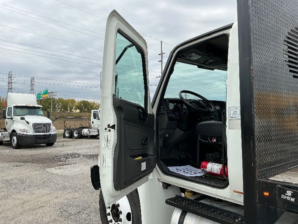 Flatbed Truck-Light and Medium Duty Trucks-International-2020-MV607-East Chicago-IN-92,061\n\t\tmiles-$ 54,500 - Image 13