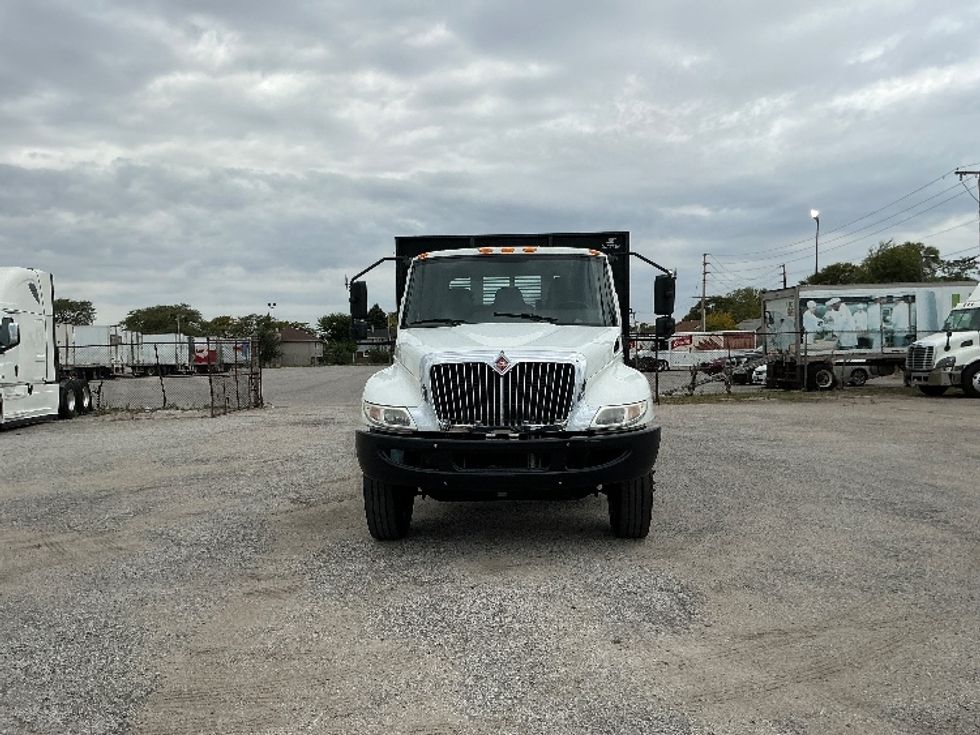 Flatbed Truck-Light and Medium Duty Trucks-International-2020-MV607-East Chicago-IN-92,061\n\t\tmiles-$ 54,500 - Image 2