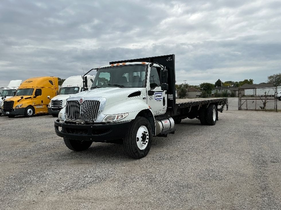 Flatbed Truck-Light and Medium Duty Trucks-International-2020-MV607-East Chicago-IN-92,061\n\t\tmiles-$ 54,500 - Image 3