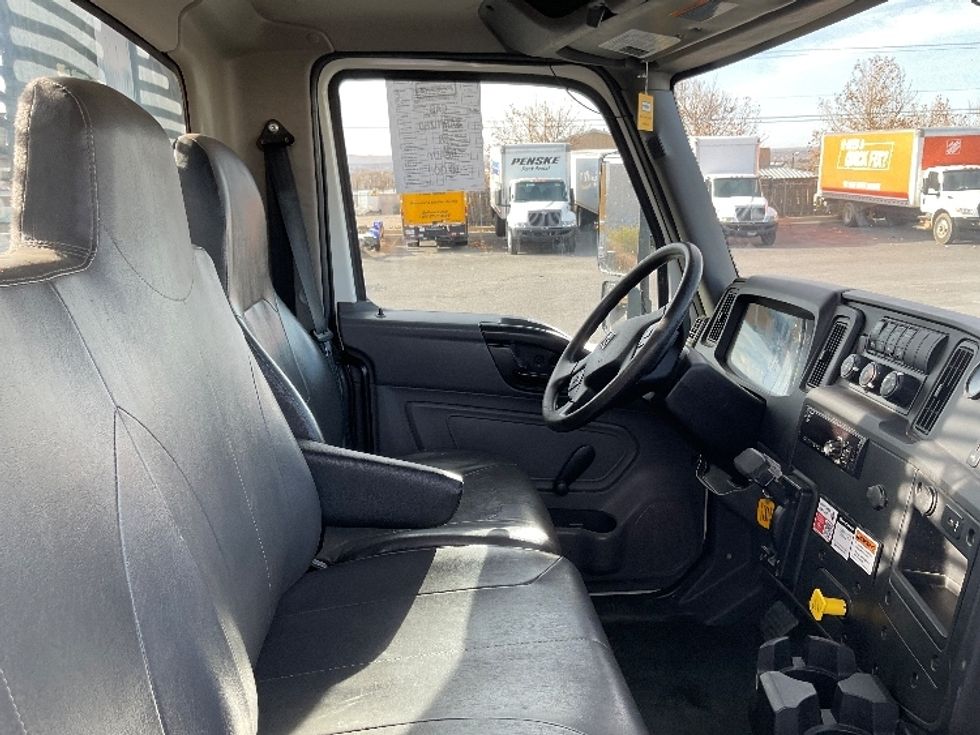 Flatbed Truck-Light and Medium Duty Trucks-International-2020-MV607-El Paso-TX-88,868\n\t\tmiles-$ 53,250 - Image 23