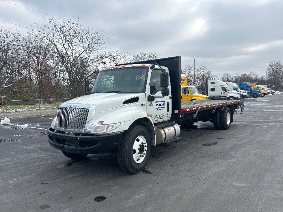 Flatbed Truck-Light and Medium Duty Trucks-International-2020-MV607-Elizabethtown-KY-93,911\n\t\tmiles-$ 52,750 - Image 1