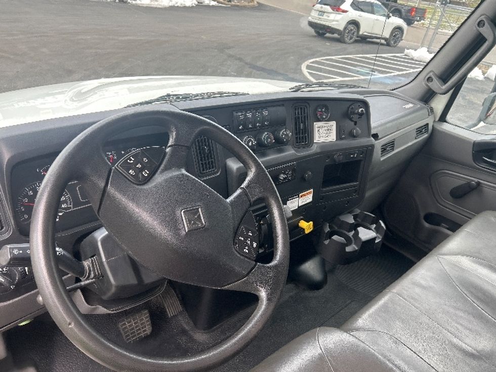Flatbed Truck-Light and Medium Duty Trucks-International-2020-MV607-Elizabethtown-KY-93,911\n\t\tmiles-$ 52,750 - Image 17