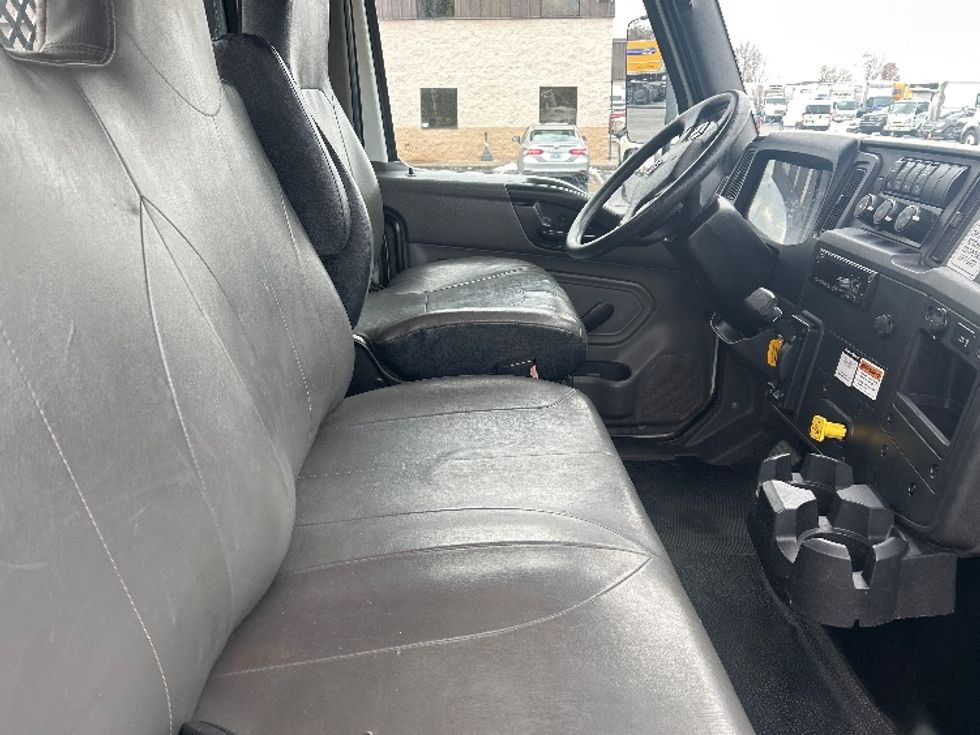 Flatbed Truck-Light and Medium Duty Trucks-International-2020-MV607-Elizabethtown-KY-93,911\n\t\tmiles-$ 52,750 - Image 21