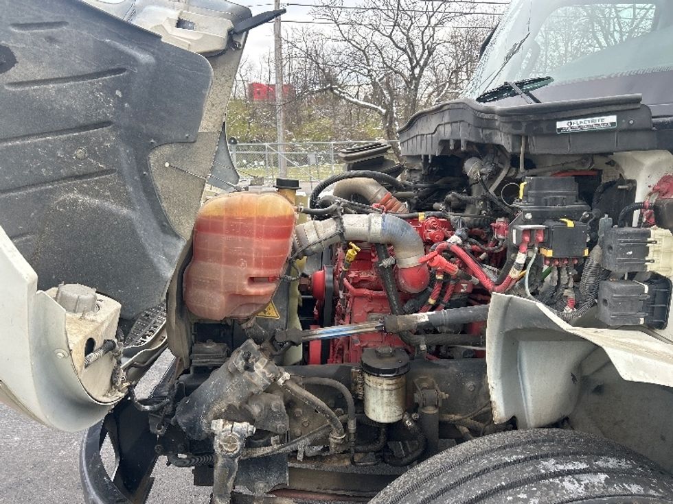 Flatbed Truck-Light and Medium Duty Trucks-International-2020-MV607-Elizabethtown-KY-93,911\n\t\tmiles-$ 52,750 - Image 23