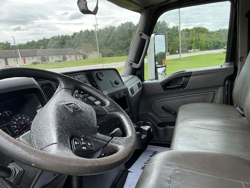 Flatbed Truck-Light and Medium Duty Trucks-International-2020-MV607-Elkhart-IN-136,390\n\t\tmiles-$ 51,250 - Image 17