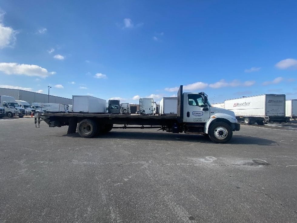Flatbed Truck-Light and Medium Duty Trucks-International-2020-MV607-Elkhart-IN-98,457\n\t\tmiles-$ 65,500 - Image 13