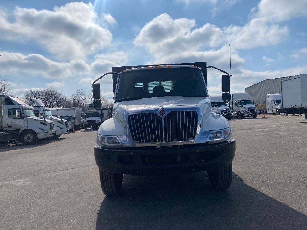 Flatbed Truck-Light and Medium Duty Trucks-International-2020-MV607-Elkhart-IN-98,457\n\t\tmiles-$ 65,500 - Image 2