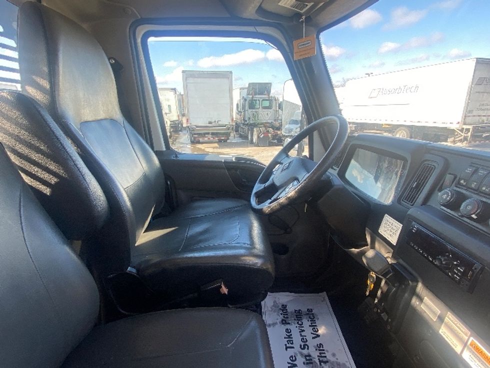 Flatbed Truck-Light and Medium Duty Trucks-International-2020-MV607-Elkhart-IN-98,457\n\t\tmiles-$ 65,500 - Image 20