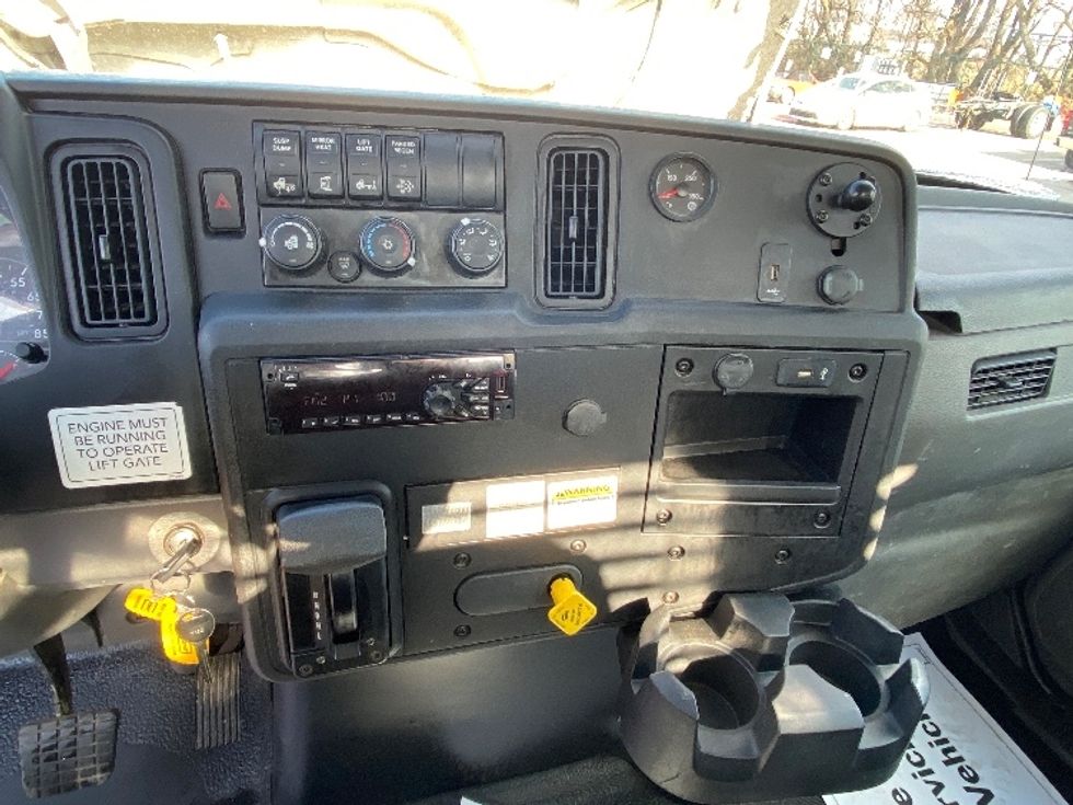 Flatbed Truck-Light and Medium Duty Trucks-International-2020-MV607-Elkhart-IN-98,457\n\t\tmiles-$ 65,500 - Image 23