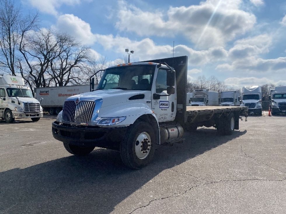 Flatbed Truck-Light and Medium Duty Trucks-International-2020-MV607-Elkhart-IN-98,457\n\t\tmiles-$ 65,500 - Image 3