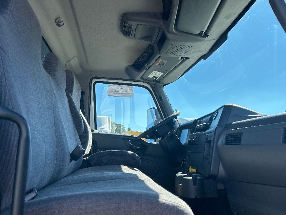 Flatbed Truck-Light and Medium Duty Trucks-International-2020-MV607-Florence-SC-454,077\n\t\tmiles-$ 22,250 - Image 19